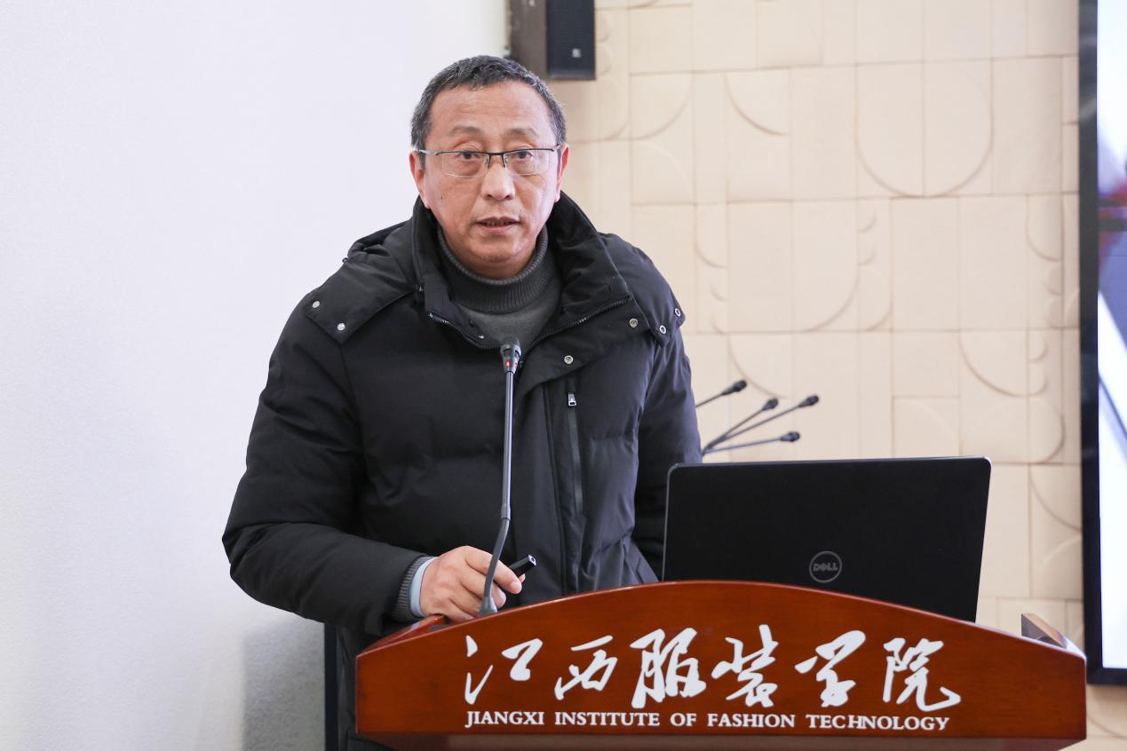 專業(yè)負(fù)責(zé)人匯報(bào) 專業(yè)負(fù)責(zé)人匯報(bào)