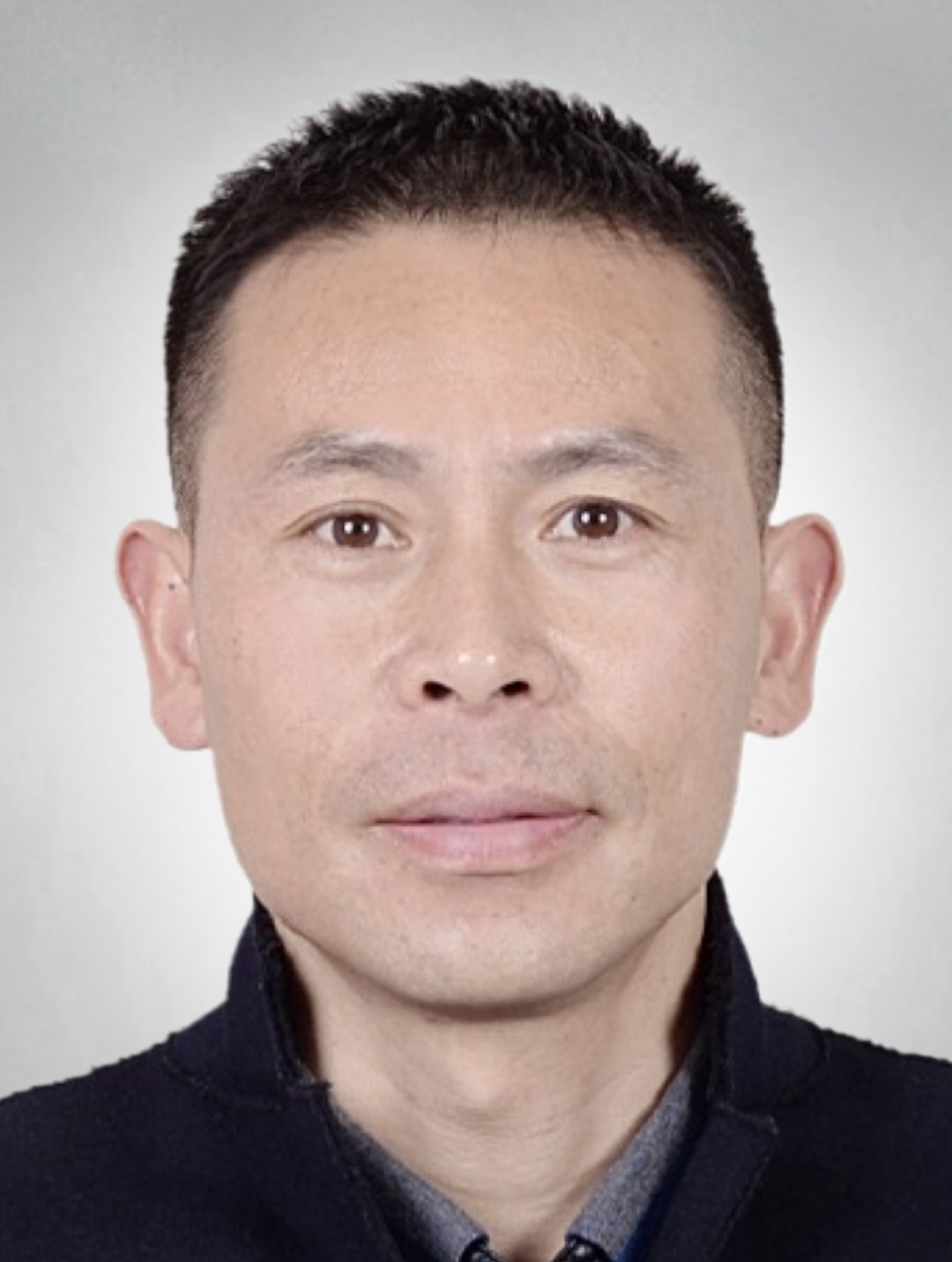 監(jiān)事 胡偉